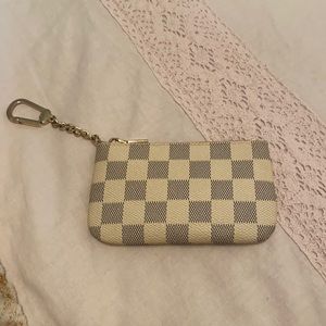 Checkered card holder